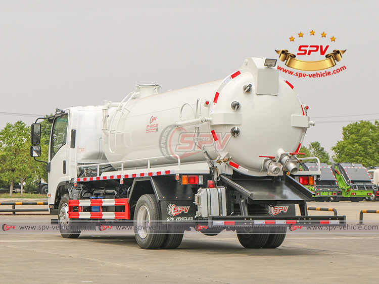 ISUZU 6,000L Sewage Disposal Truck