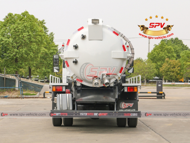 ISUZU 6,000L Sewage Disposal Truck