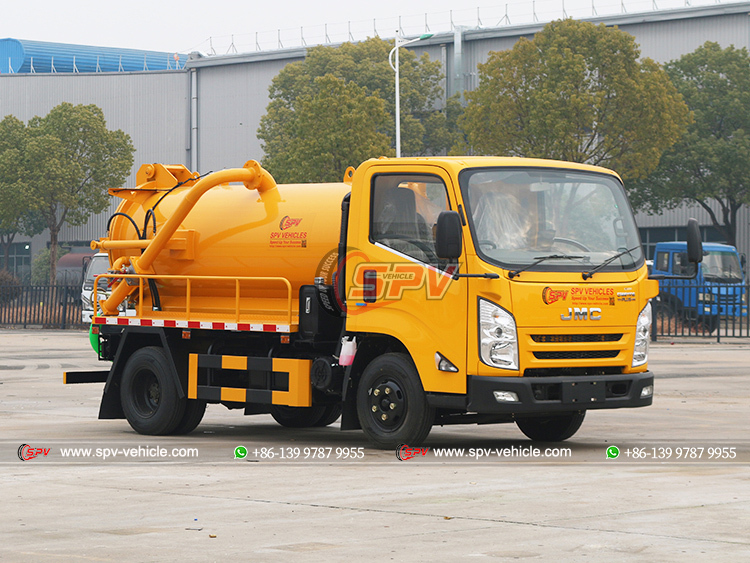 JMC 2,000L Vacuum Pump Truck