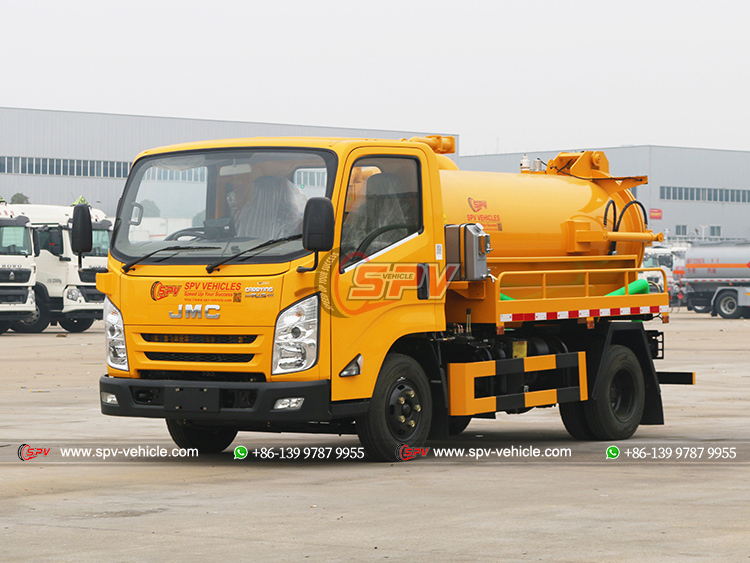 JMC 2,000L Vacuum Pump Truck