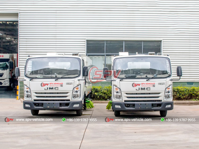 JMC 5 CBM Road Sweeping Truck