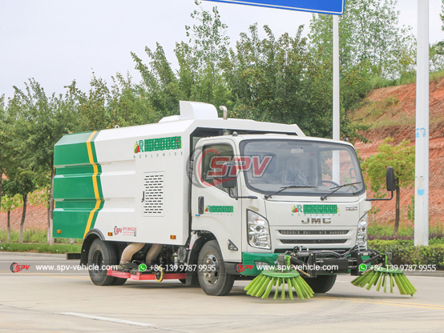 JMC Vacuum Sweeping Truck