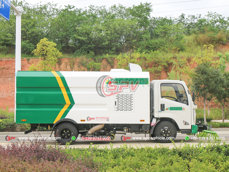 JMC Vacuum Sweeping Truck