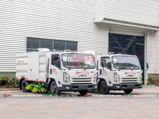 JMC 5 CBM Road Sweeping Truck