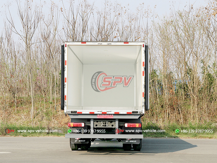 SINOTRUK 10 Wheels Van Carrier Truck - Open Door View