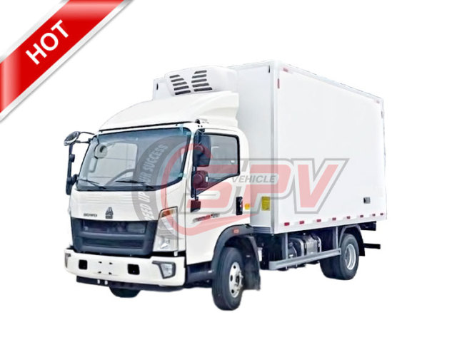 HOWO 4 Tons Reefer Van Truck