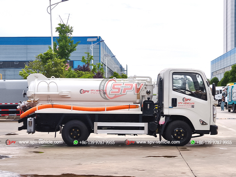 JMC 1,000L Cesspool Disposal Truck