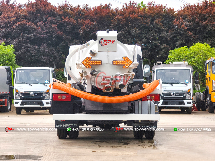 JMC 1,000L Cesspool Disposal Truck