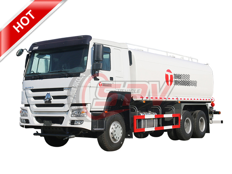 SINOTRUK 25,000L Mining Water Truck