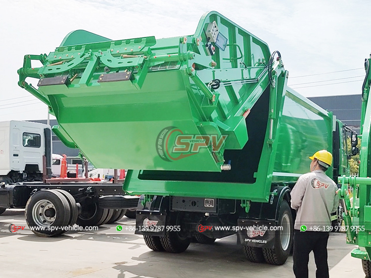 IVECO 20 CBM Rubbish Delivery Truck