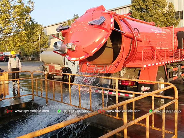 SINOTRUK 12,000L Slurry Vacuum Truck