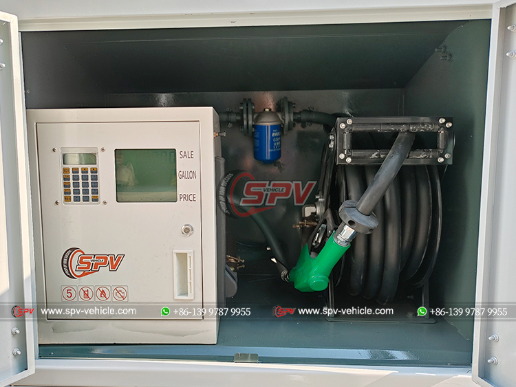Fuel Dispenser and Fuel Reel of HOWO Fuel Truck