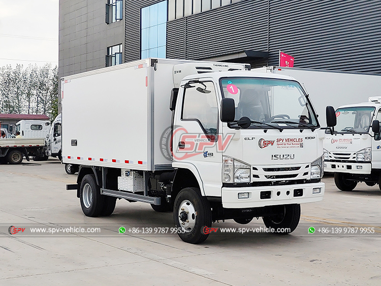 ISUZU 2 Ton Icebox Truck - Front Right