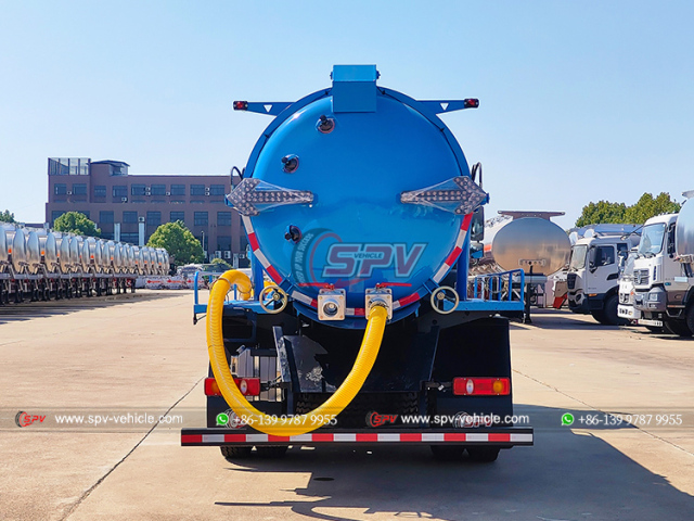 DONGFENG 8,000L Drain Suction Truck