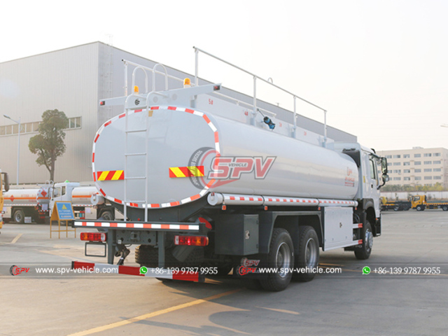 HOWO 22,000L  Fuel Dispensing Truck