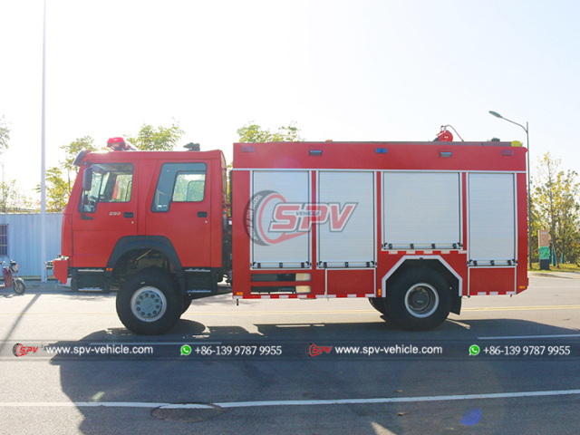 HOWO 5 CBM Off-Road Fire Tender