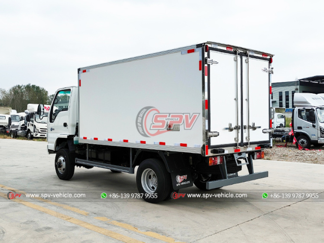 ISUZU 2 Ton Seafood Delivery Truck