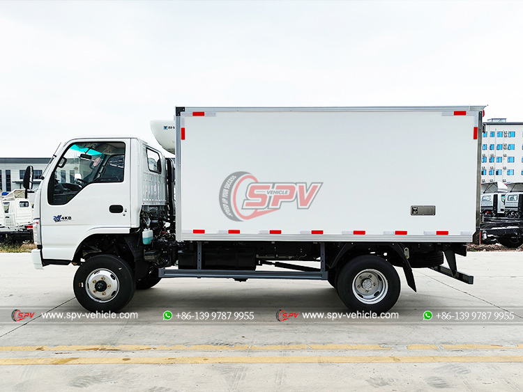ISUZU 2 Ton Seafood Delivery Truck