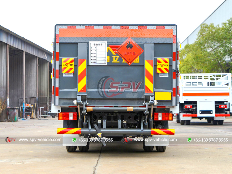 HOWO Gas Cylinder Supply Truck - Rear