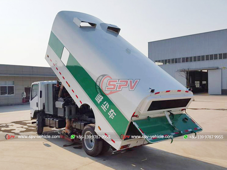 ISUZU 6.5m³ Dust Extraction Truck - Rear Left