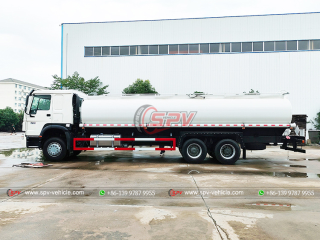 HOWO 9-Compartments Fuel Truck