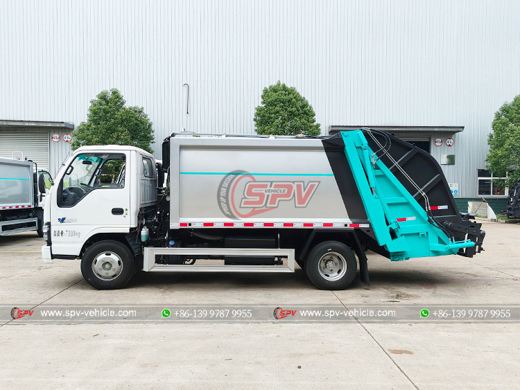 ISUZU 4m³ Garbage Compactor Truck
