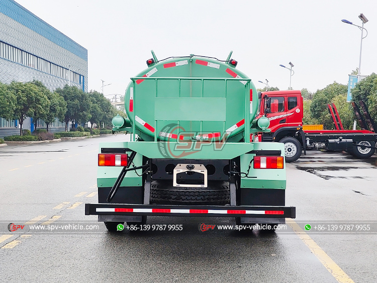 HOWO 4,000L Drinking Water Truck