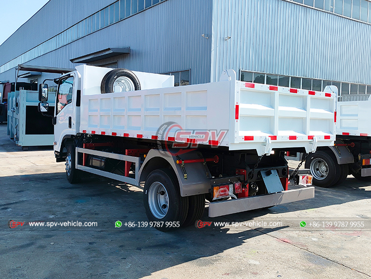 ISUZU 190 HP Tipper Truck - Right