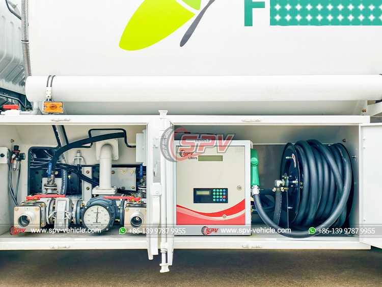 Pump Box and Dispenser of 6,000L Fuel Truck