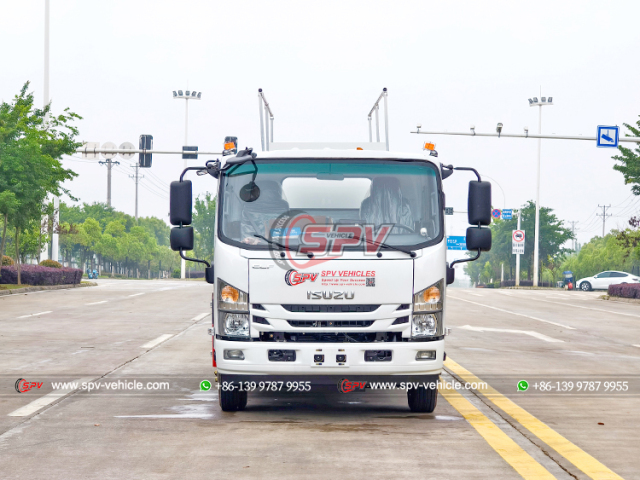 ISUZU NPR Fuel Diesel Supply Truck