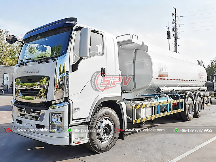 ISUZU 3 Axles Diesel Storage Tank Truck - Front Left