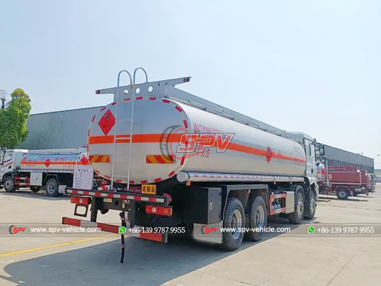 SHACMAN 8x4 Diesel Carrying Truck - Rear Right