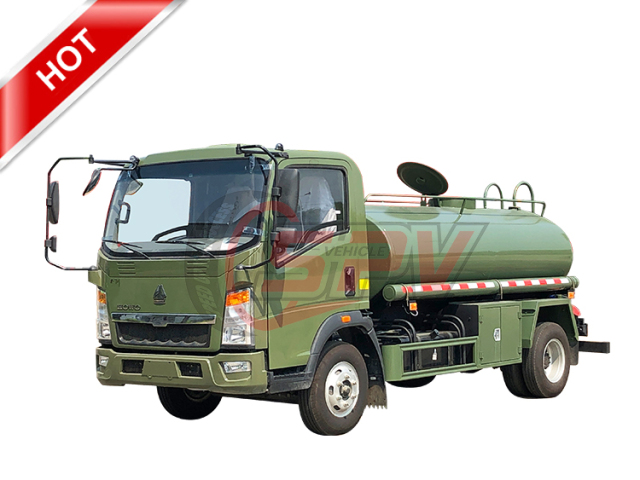 HOWO 5,000L Military Water Tanker