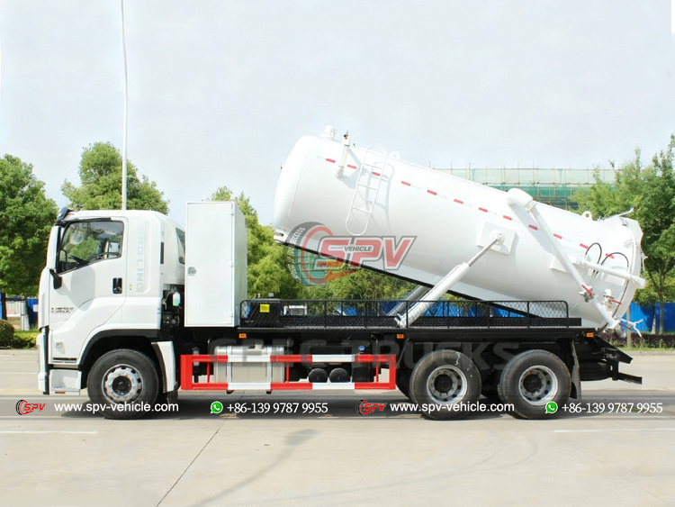ISUZU 15,000L Sewage Disposal Truck