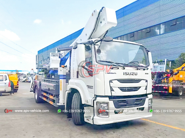 ISUZU Articulated Aerial Work Platform