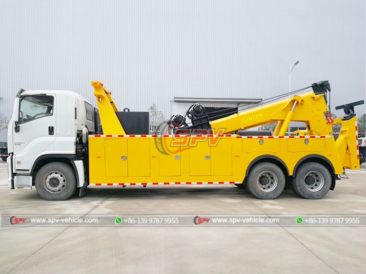 ISUZU Rotator Wrecker Truck
