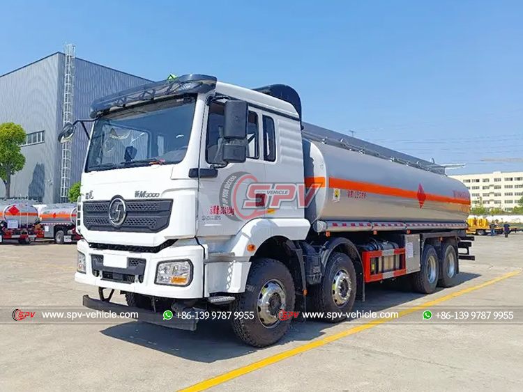 SHACMAN 30,000L Petrol Hauling Truck
