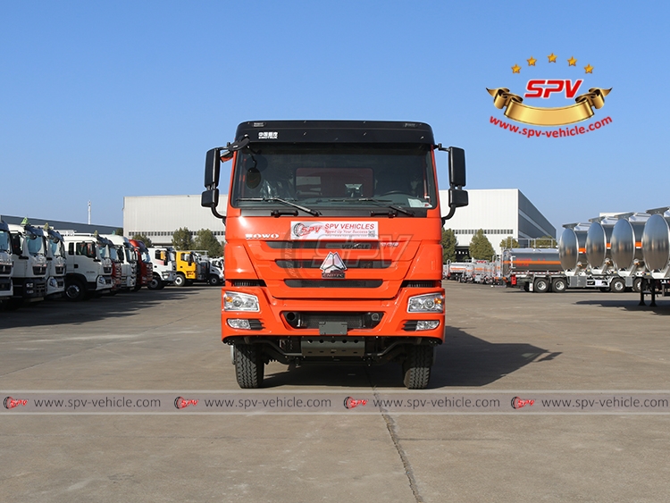 12,000 Litres Sewage Vacuum Truck SINOTRUK to St. Kitts and Nevis