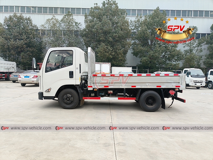   JMC Light-duty Stainless Steel Cargo Delivery Truck to Maldives
