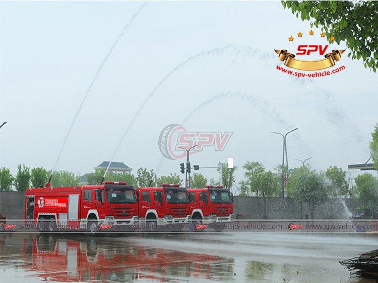 12,000 L Fire Fight Truck SINOTRUK - Spaying Water Testing