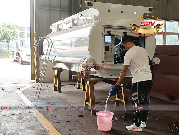 Pumping Fuel Test for 5,000 Litres Fuel Tank SKD