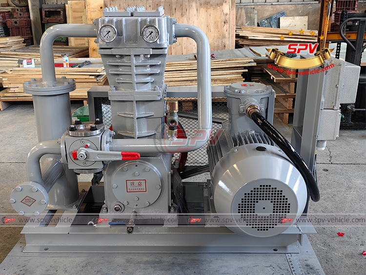1 Unit of LPG Compressor