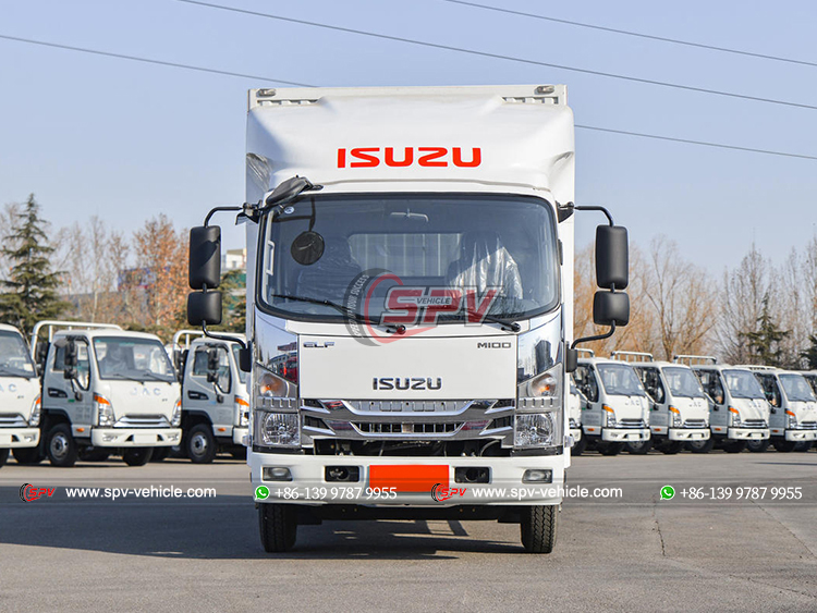ISUZU Van Truck M100 - Front