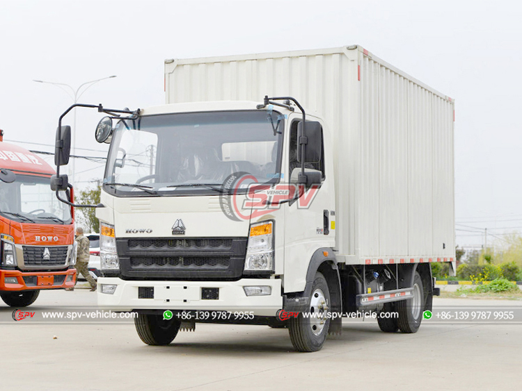 HOWO 2 Ton Goods Tranfer Van Truck
