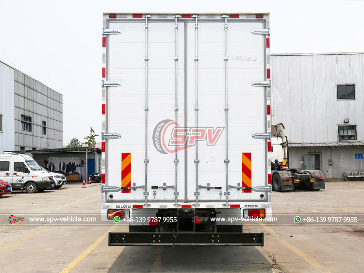 ISUZU 12 Ton Closed Van Truck