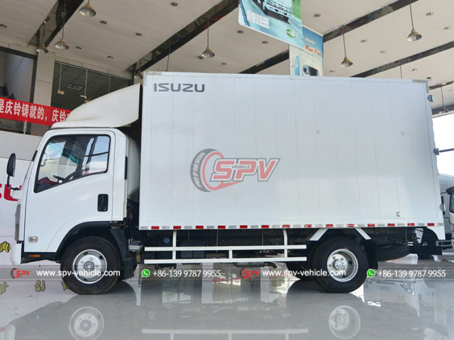 ISUZU KV600  2-4 Ton Van Truck