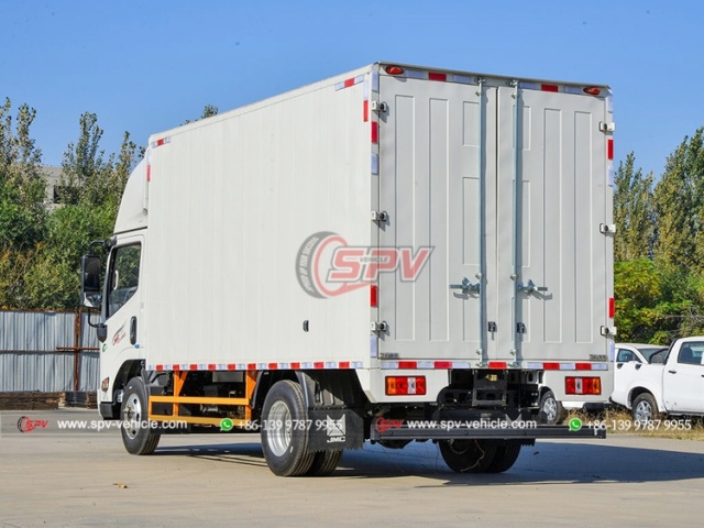 JMC 2 Ton Box Logistics Truck