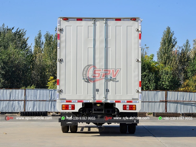 JMC 2 Ton Box Logistics Truck