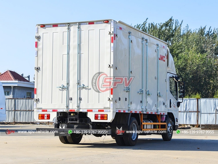 JMC 2 Ton Box Logistics Truck