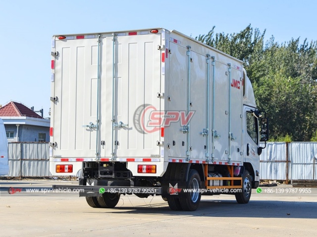 JMC 2 Ton Box Logistics Truck